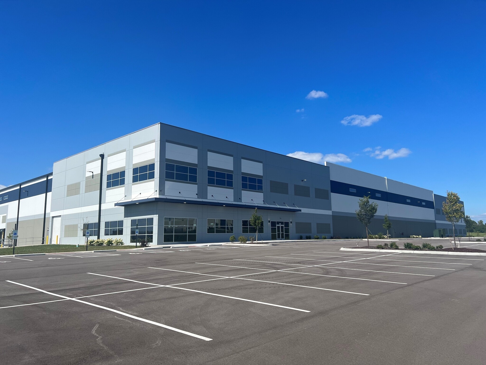 400 River Ridge Parkway: Jeffersonville'S Hidden Gem? - 45rlrrf