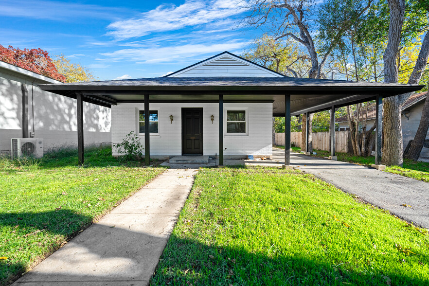 532 N Union Ave, New Braunfels, TX for sale - Building Photo - Image 1 of 1