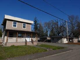 2451-2473 Trade St SE, Salem OR - Duplex Property