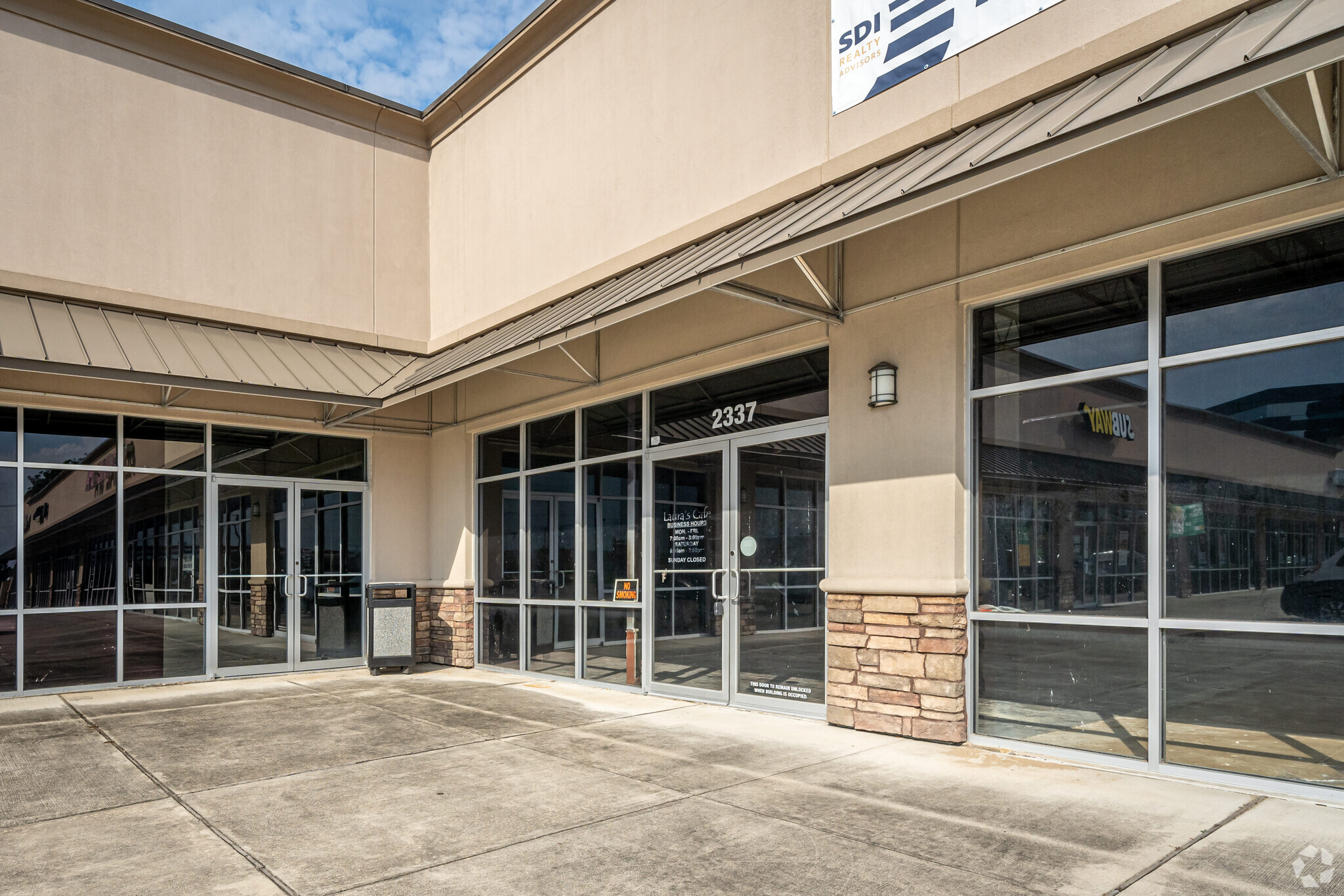 2321-2353 Bay Area Blvd, Clear Lake City, TX for lease Building Photo- Image 1 of 3