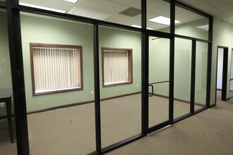 180 Mall Rd, Hollister, MO for lease Interior Photo- Image 1 of 8