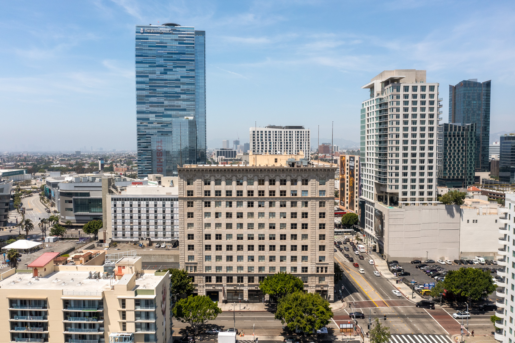 710-714 W Olympic Blvd, Los Angeles, CA for lease Building Photo- Image 1 of 3