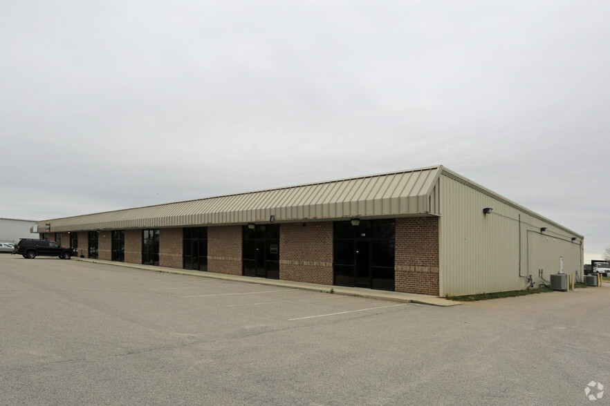 5240 Hwy 96, Youngsville, NC for lease - Primary Photo - Image 1 of 3