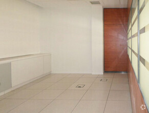 Calle Rosa de Lima, 1 A, Las Rozas de Madrid, Madrid for lease Interior Photo- Image 1 of 1