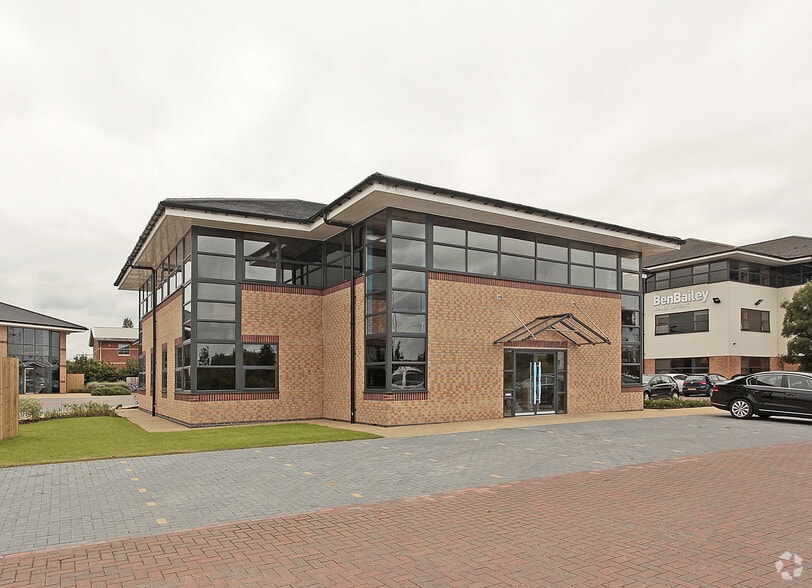 Calder Park, Wakefield for sale - Primary Photo - Image 1 of 1