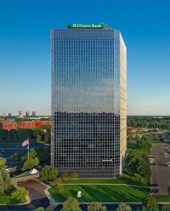 27777 Franklin Rd, Southfield, MI for lease Building Photo- Image 1 of 12