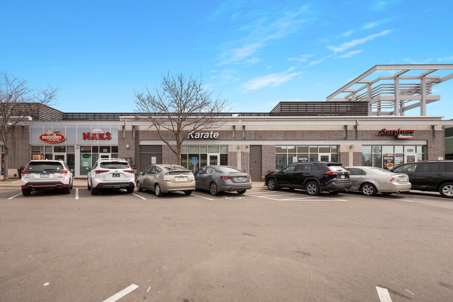 7600-7620 Lyndale Ave S, Richfield, MN for lease - Building Photo - Image 3 of 28