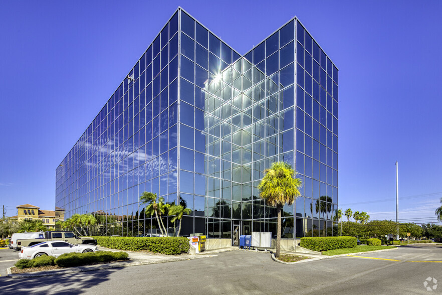 5100 W Kennedy Blvd, Tampa, FL for lease - Building Photo - Image 2 of 8