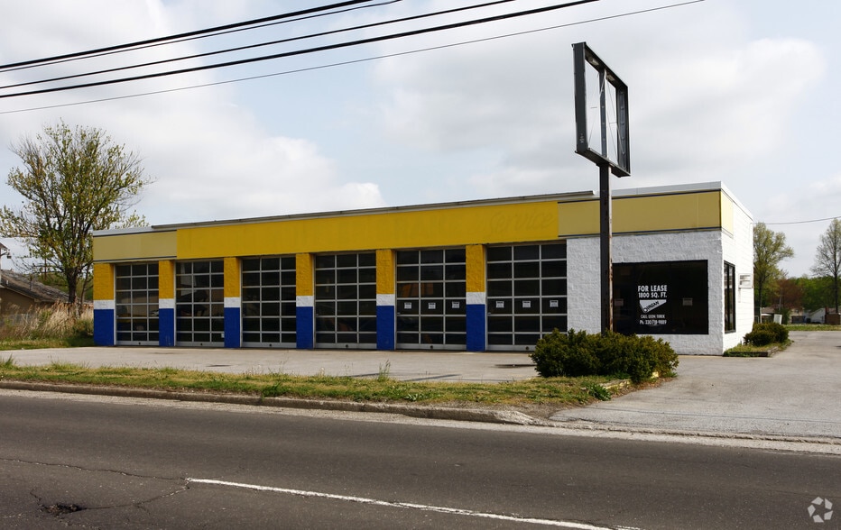 4001 Youngstown Rd, Warren, OH 44484