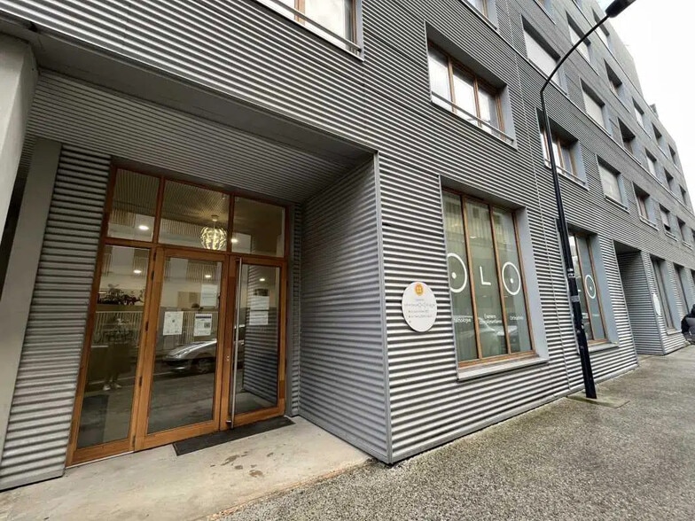 Office in Bordeaux for sale - Building Photo - Image 1 of 8