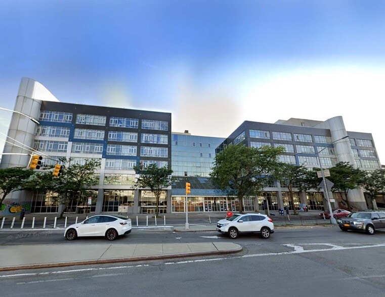 9002 Queens Blvd, Elmhurst, NY 11373 Lofts at QB