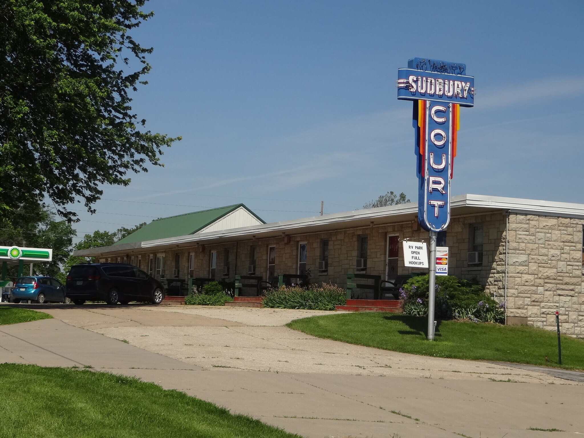 2211 Highway 6 Trl, Marengo, IA for sale Building Photo- Image 1 of 1