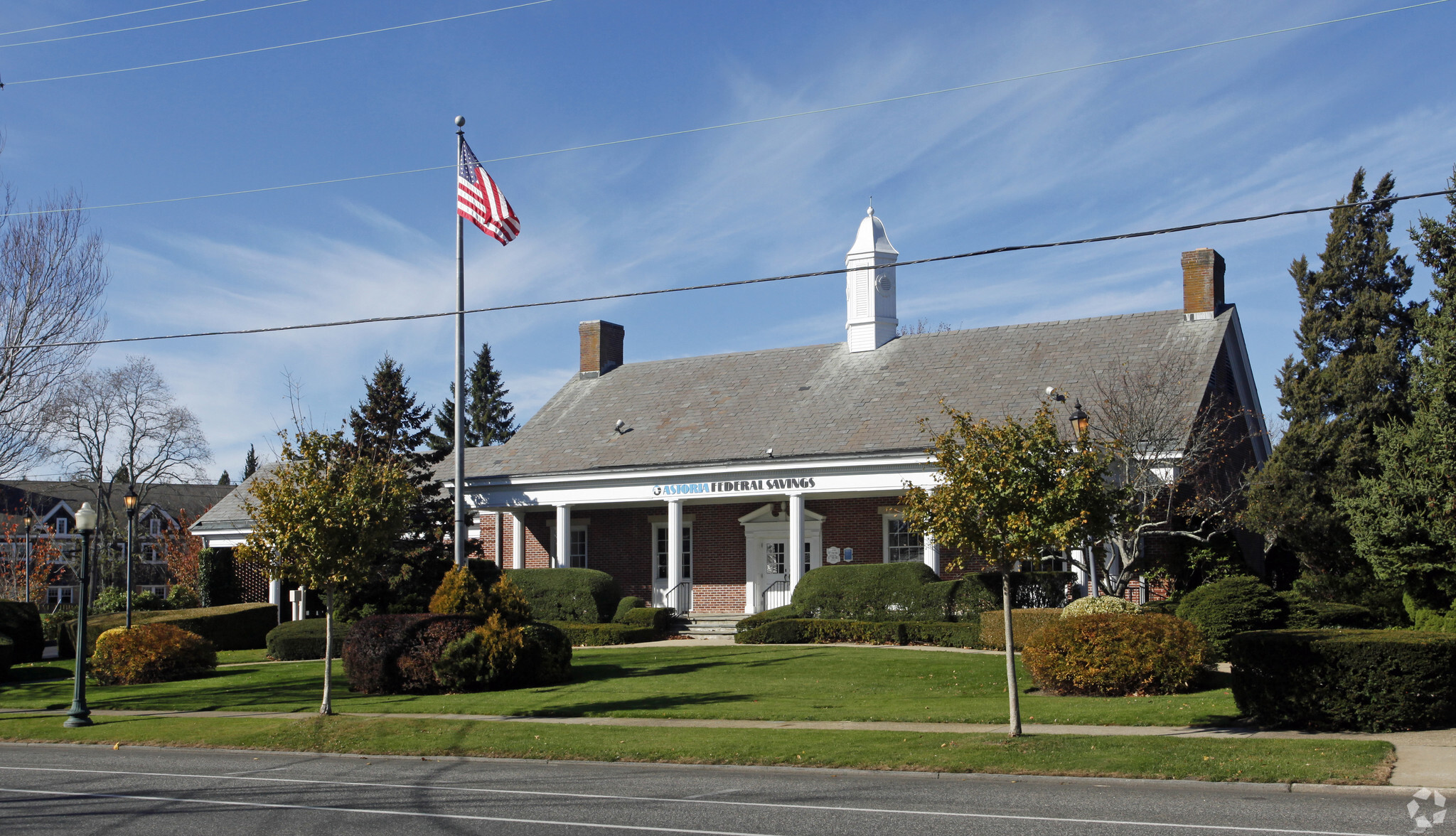 65 Nugent St, Southampton, NY for lease Primary Photo- Image 1 of 5