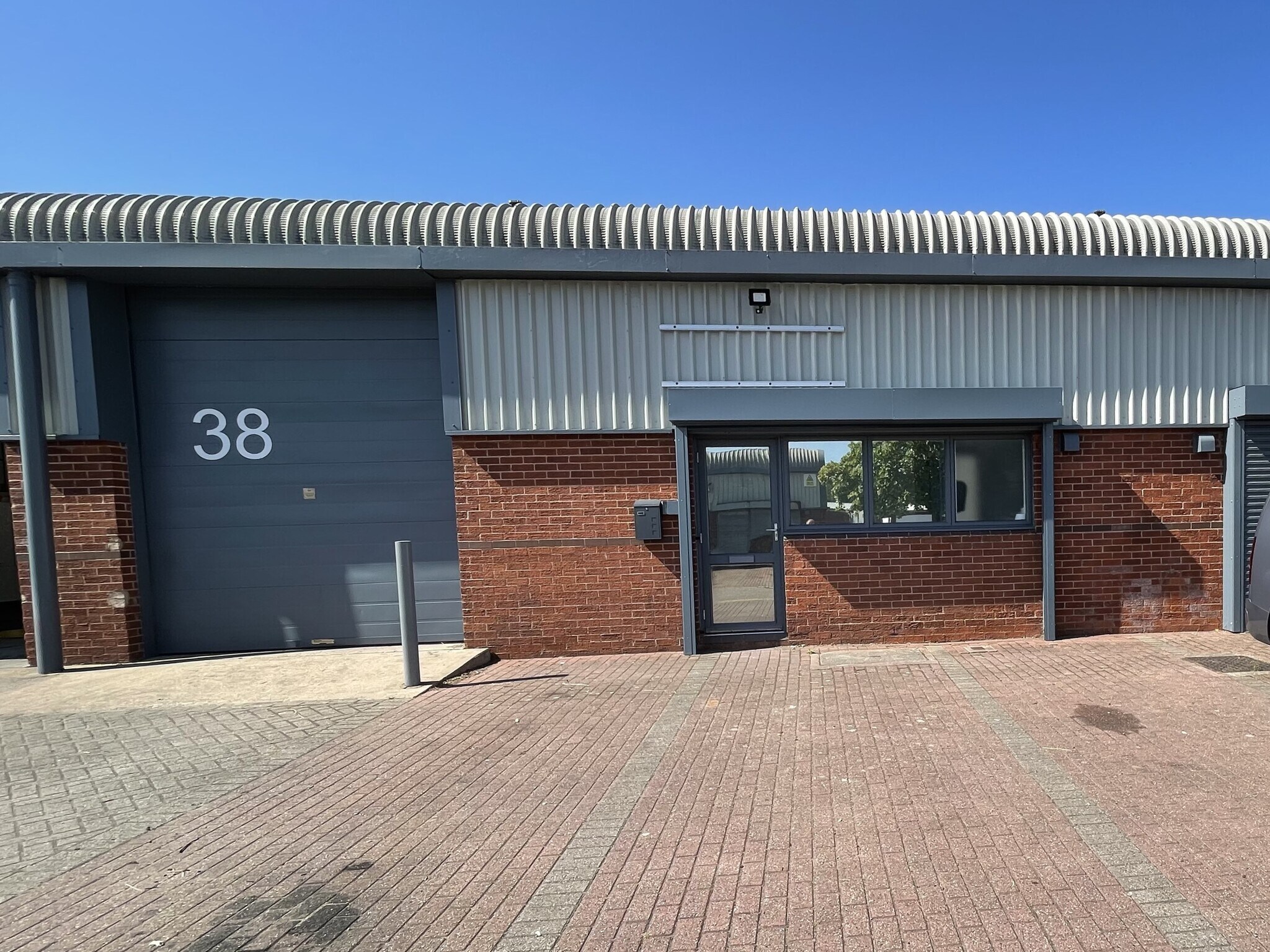 Abeles Way, Atherstone for sale Building Photo- Image 1 of 1