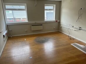 Stevenson Rd, Brighton for lease Interior Photo- Image 1 of 2