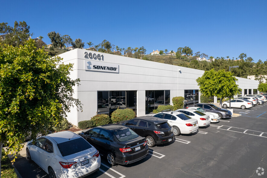 26941 Cabot Rd, Laguna Hills, CA for lease - Building Photo - Image 1 of 29