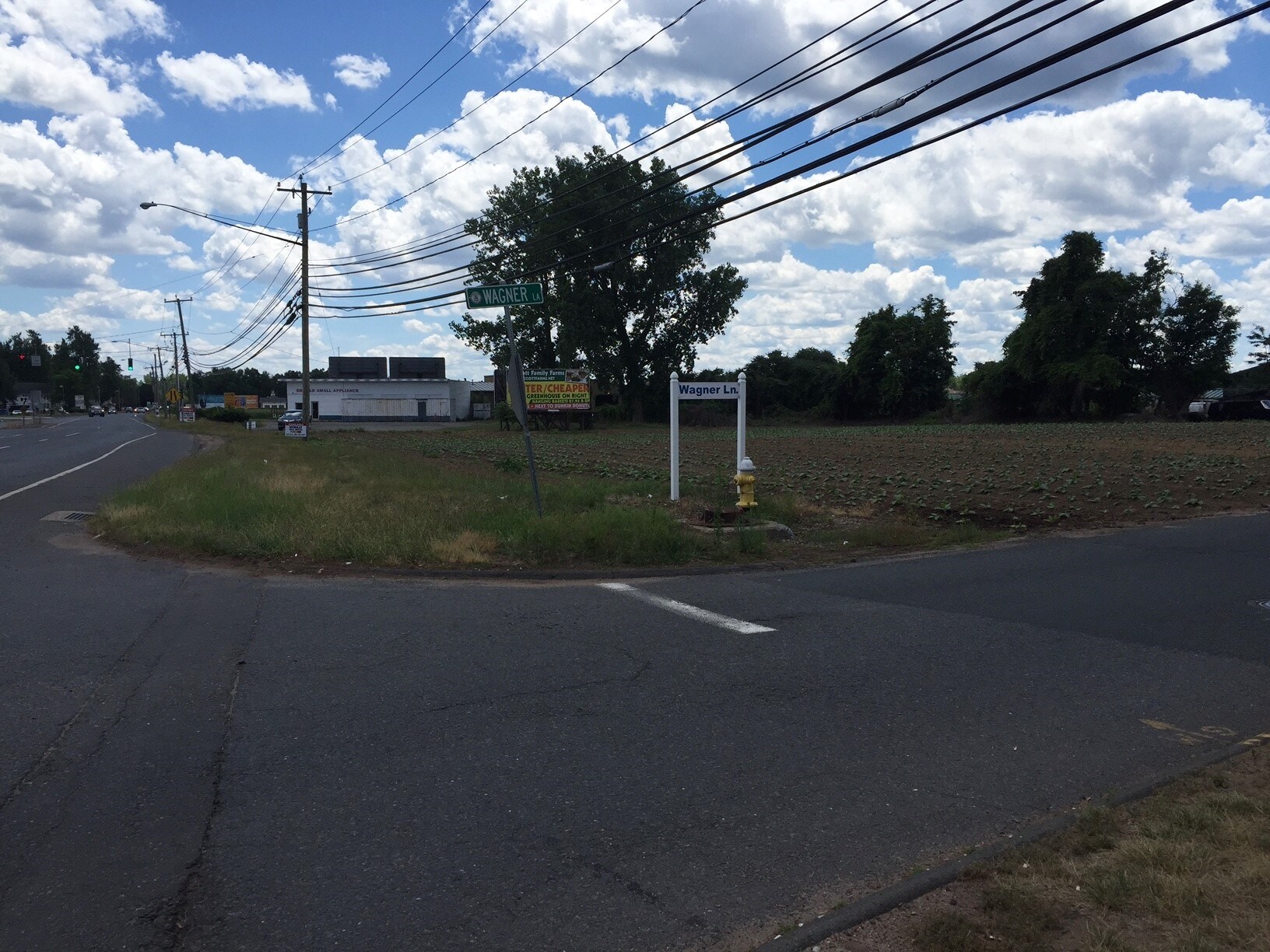 2 S Main St, East Windsor, CT for sale Primary Photo- Image 1 of 1