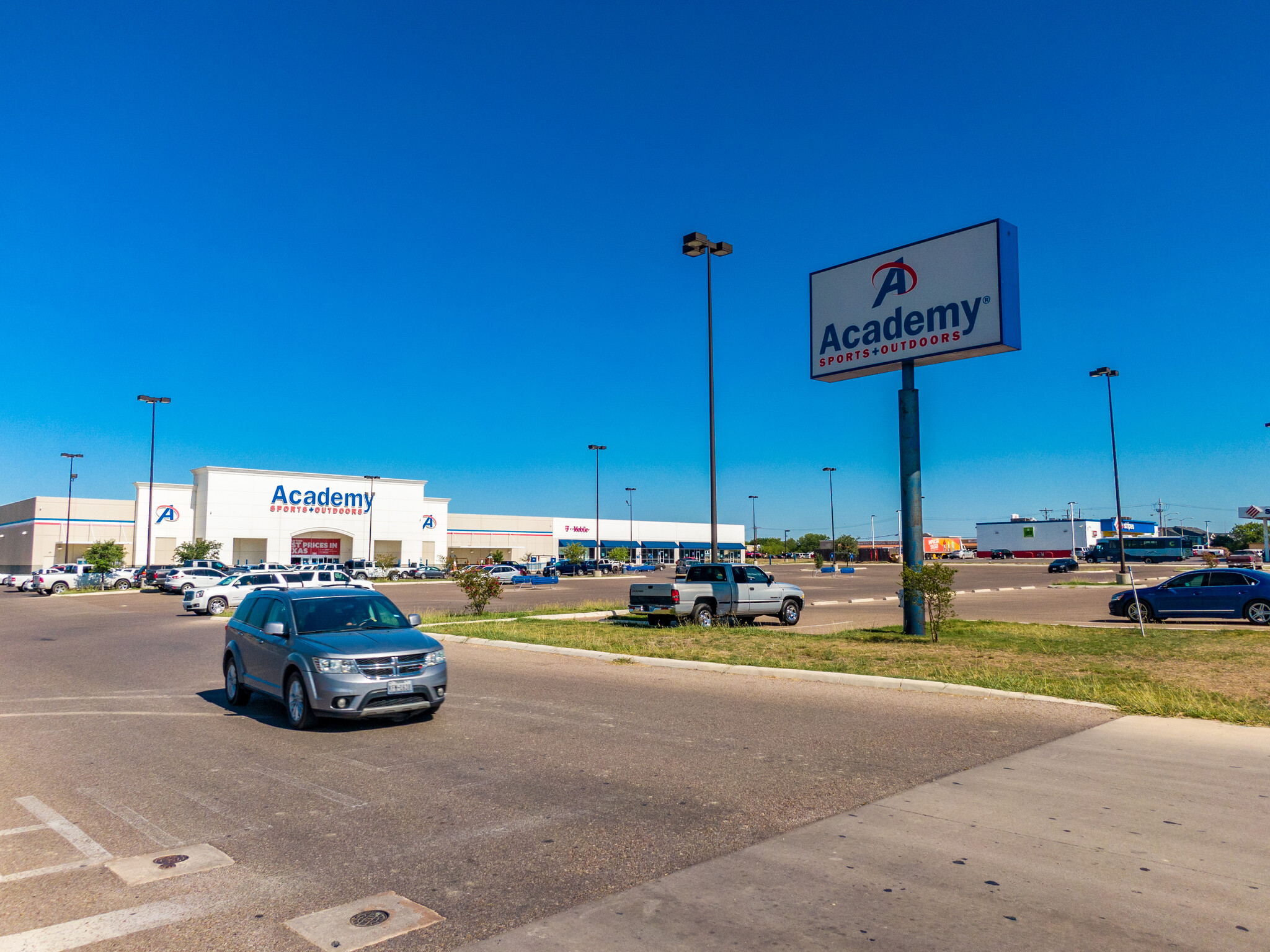 Academy, Eagle Pass, TX for sale Building Photo- Image 1 of 1