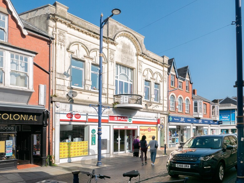 66-70 John St, Porthcawl, CF36 3BD - Retail for Sale | LoopNet