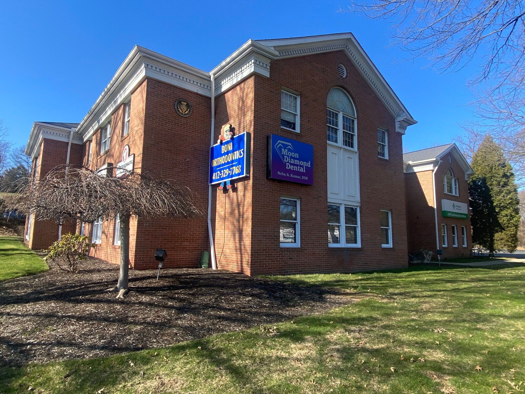 995 Beaver Grade Rd, Coraopolis, PA for sale Primary Photo- Image 1 of 1