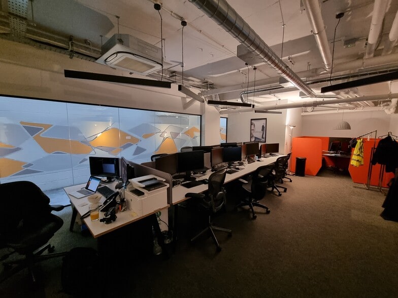 3-5 Vandon St, London for lease - Interior Photo - Image 2 of 5