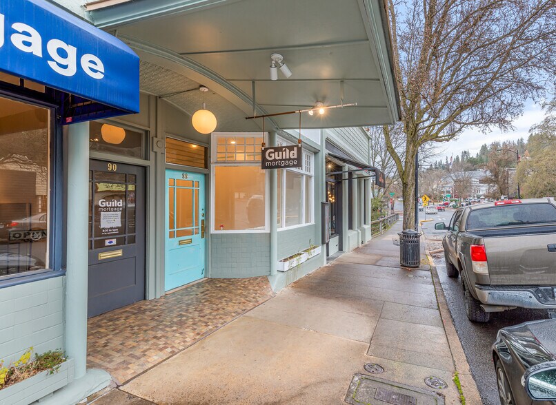 88 N Main St, Ashland, OR for sale - Building Photo - Image 1 of 1