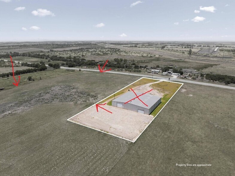 16999 E US Highway 190, Rogers, TX for sale - Primary Photo - Image 1 of 1