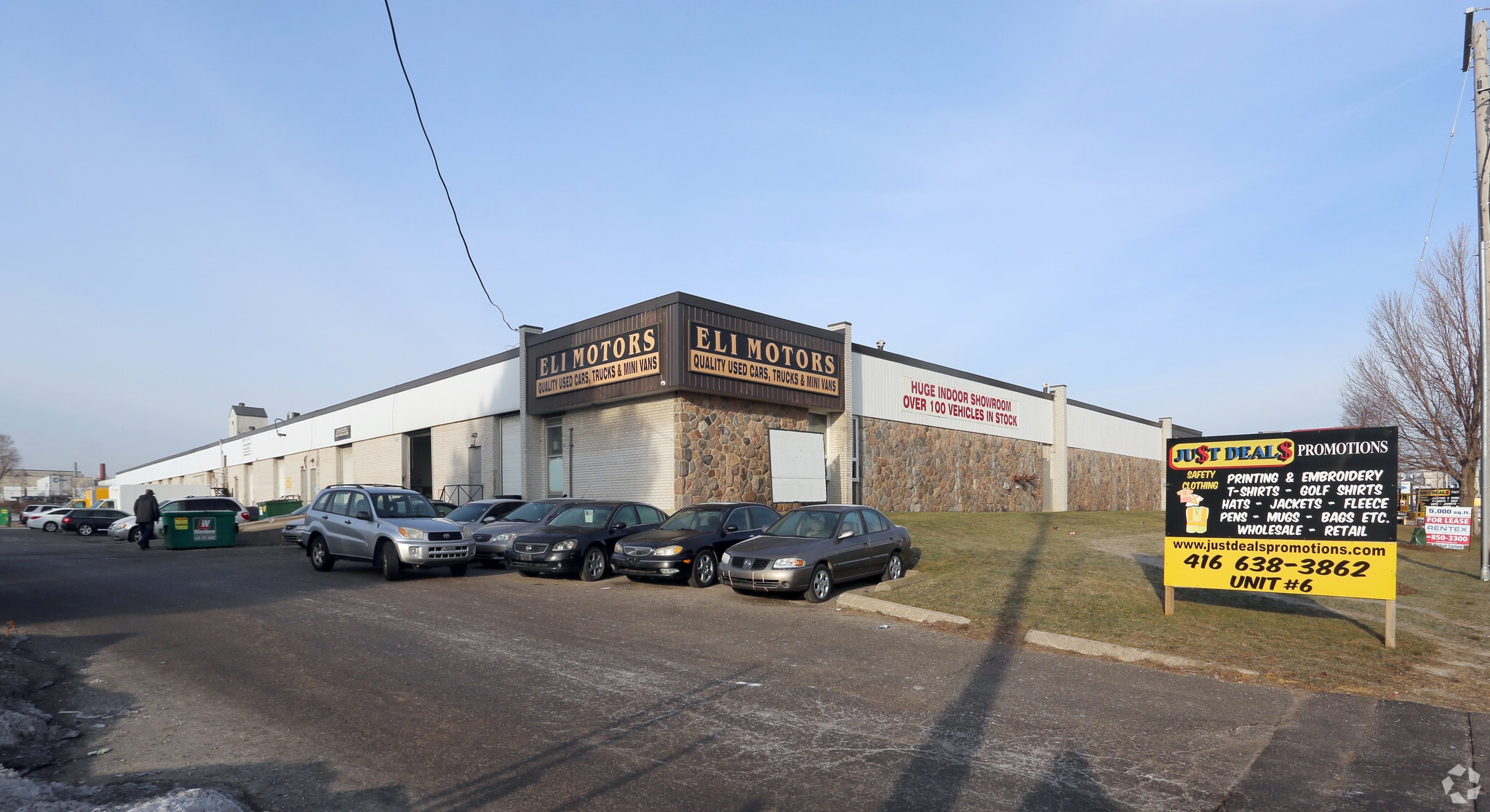 4490 Chesswood Dr, Toronto, ON for sale Primary Photo- Image 1 of 1