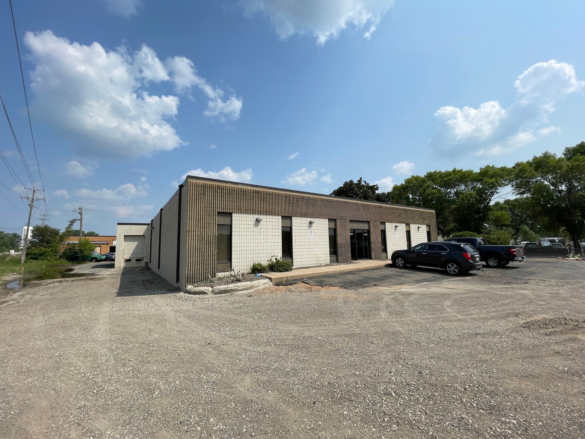 1615-1617 5th St S, Hopkins, MN for sale Building Photo- Image 1 of 1
