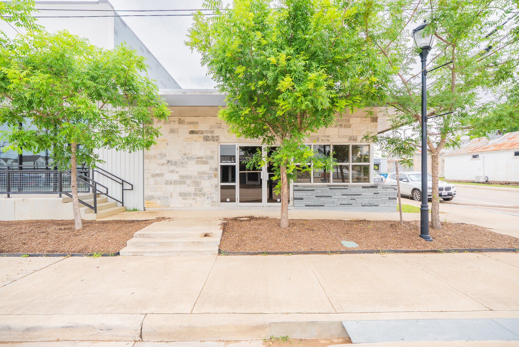 2402 Main St, Waller, TX for sale Building Photo- Image 1 of 1