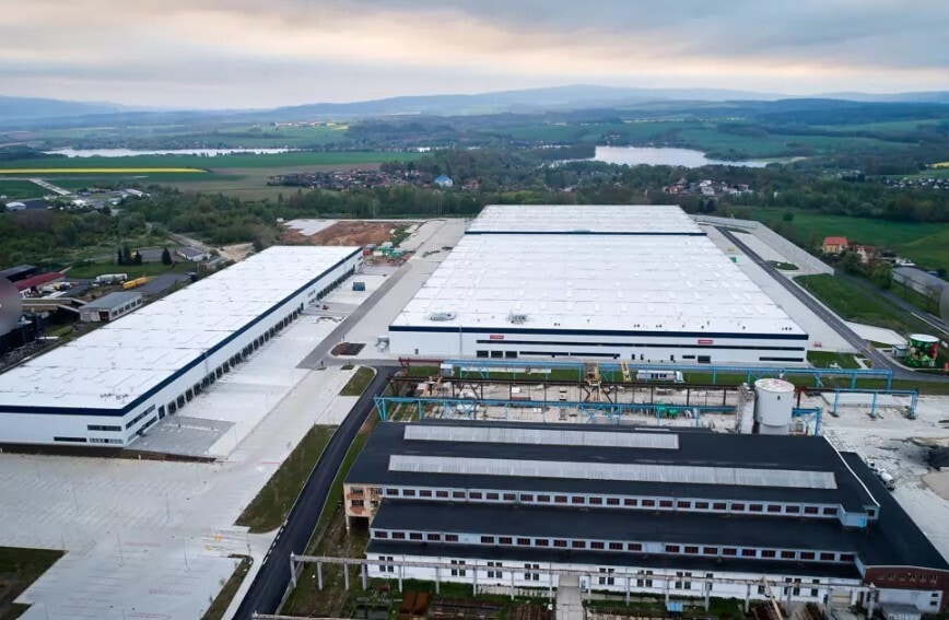  for lease Building Photo- Image 1 of 1