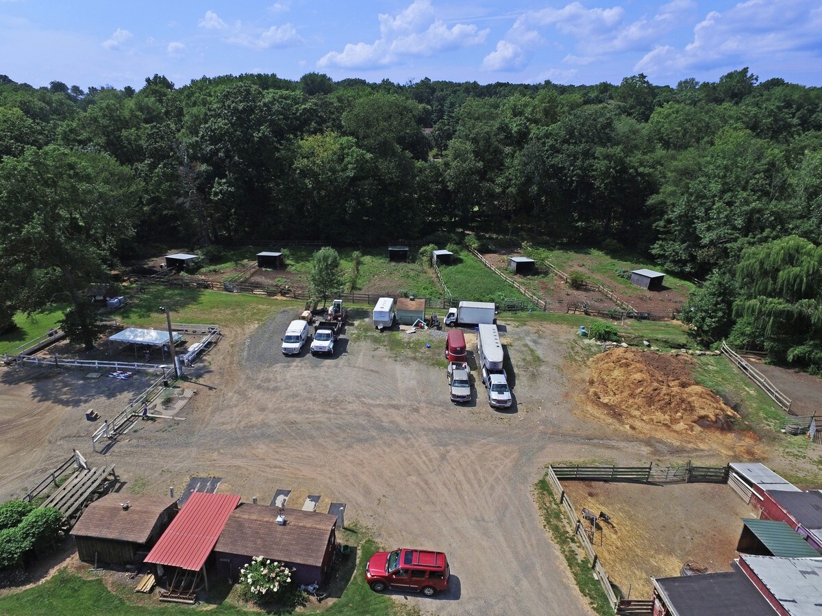 369 Strawtown Rd, West Nyack, NY 10994