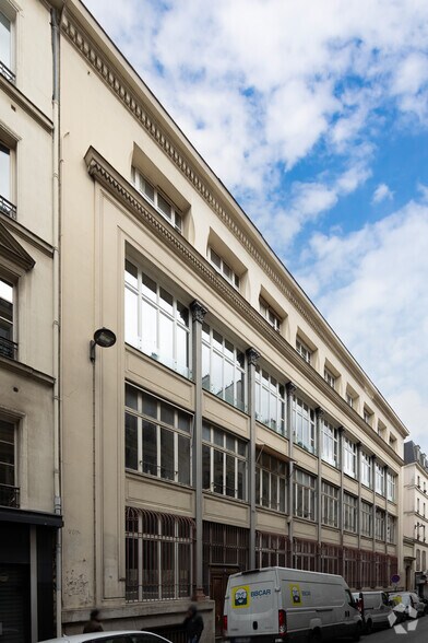 4-6 Rue D'Enghien, Paris for lease - Building Photo - Image 3 of 12