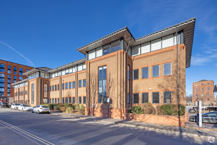 Napier St, Sheffield, S11 8HD - Hallamshire Business Park | LoopNet