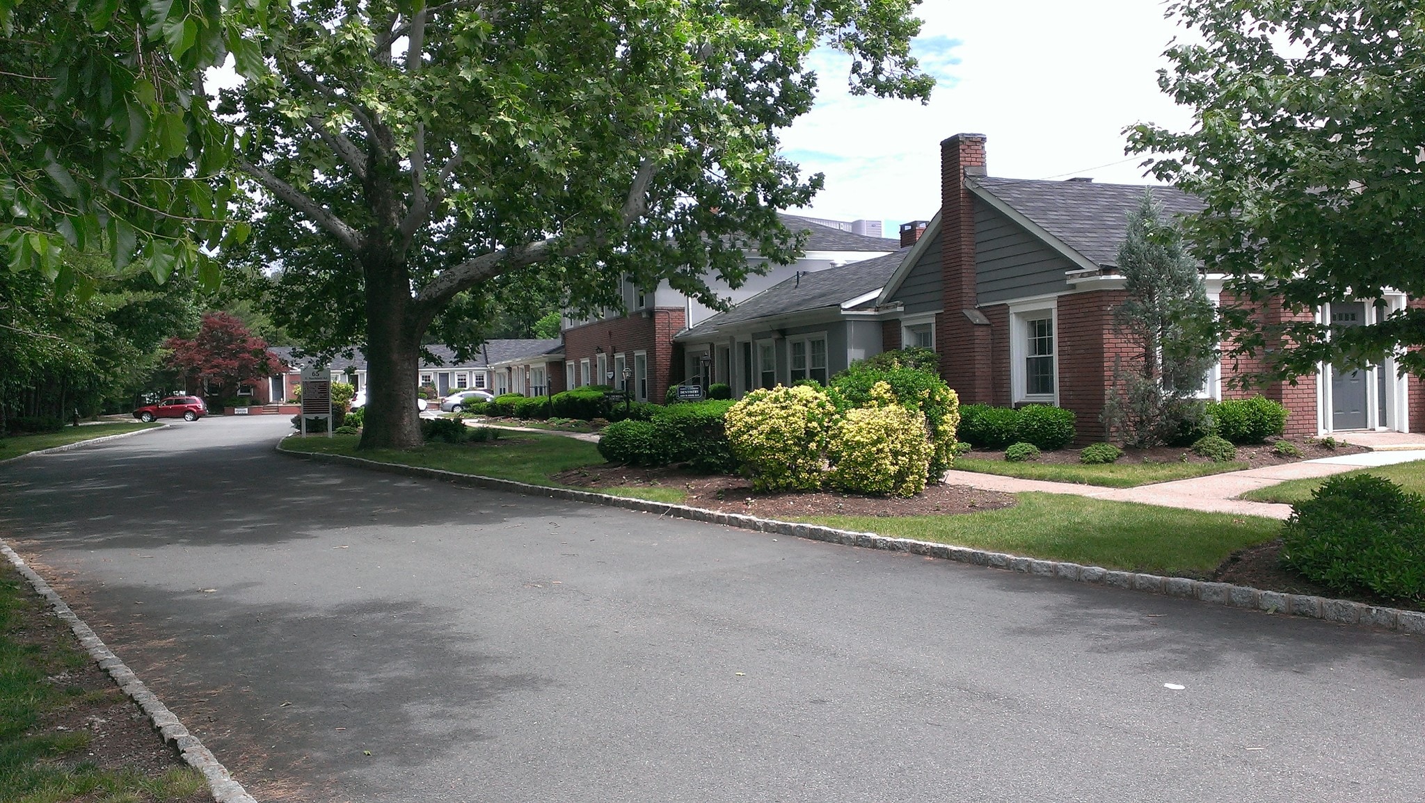 65 E Northfield Rd, Livingston, NJ 07039 Building 1 of 2