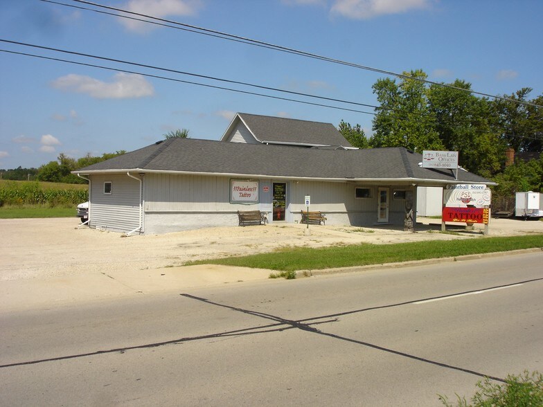 25614 75th St, Paddock Lake, WI for sale - Primary Photo - Image 1 of 1