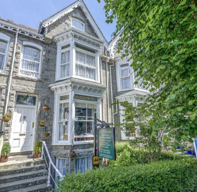 Alexandra Rd, Penzance for sale Primary Photo- Image 1 of 1