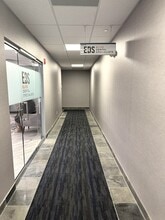 1250 N Mill St, Naperville, IL for lease Interior Photo- Image 1 of 4