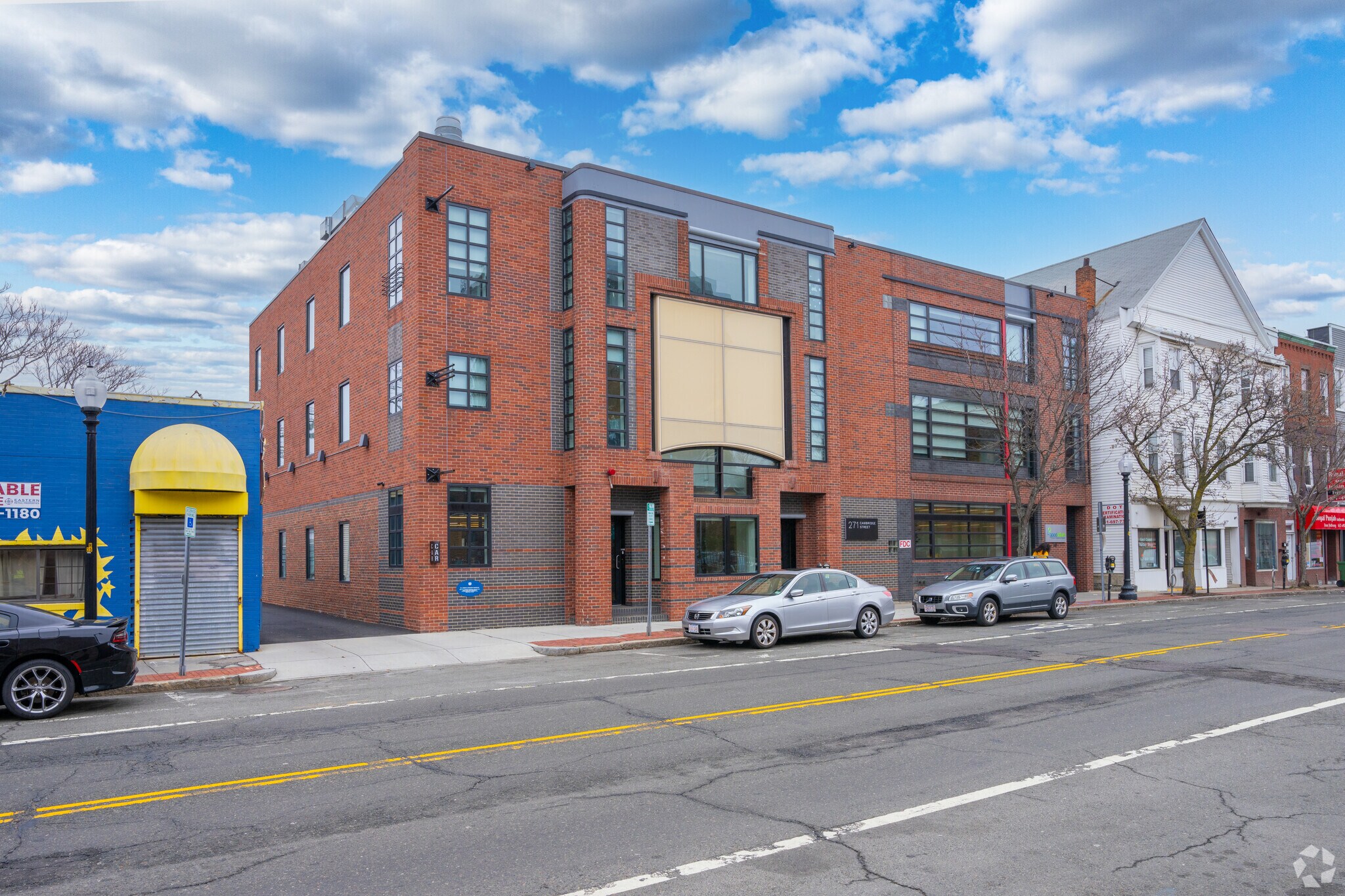 271 Cambridge St, Cambridge, MA for lease Primary Photo- Image 1 of 5