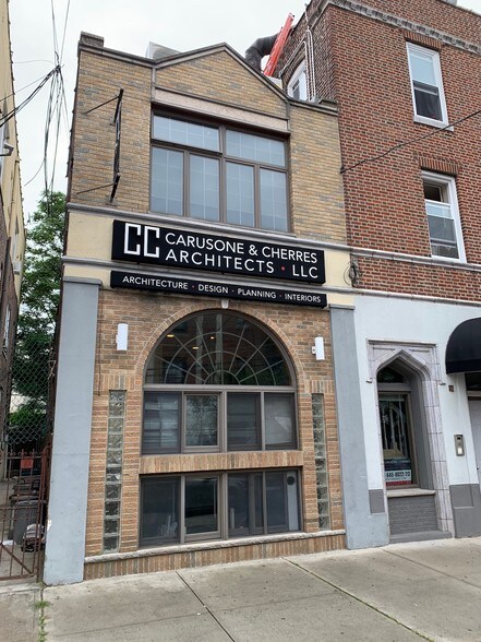 3001 Broadway, Astoria, NY for sale - Building Photo - Image 1 of 1