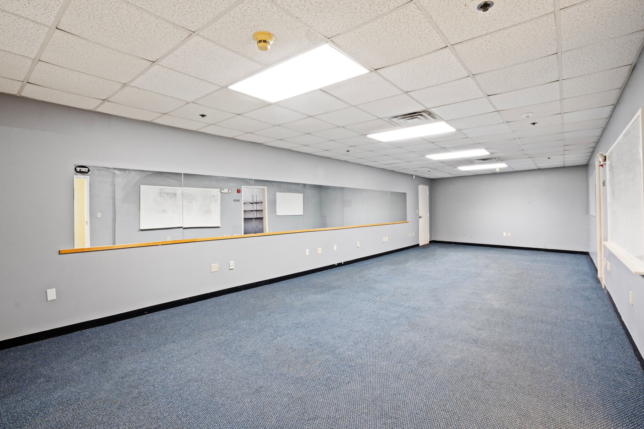 18 Sargent St, Gloucester, MA for lease Interior Photo- Image 1 of 3