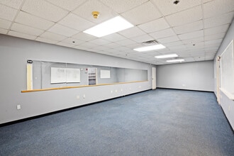 18 Sargent St, Gloucester, MA for lease Interior Photo- Image 1 of 3