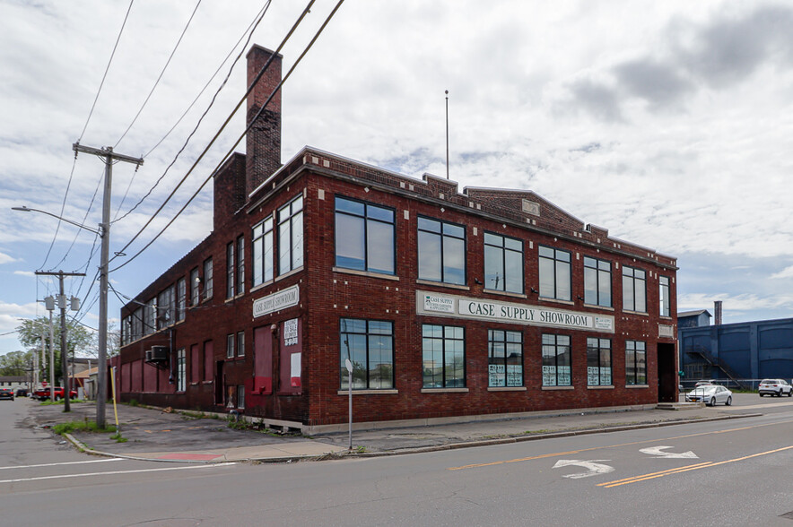 601 W Fayette St, Syracuse, NY for sale - Building Photo - Image 1 of 1