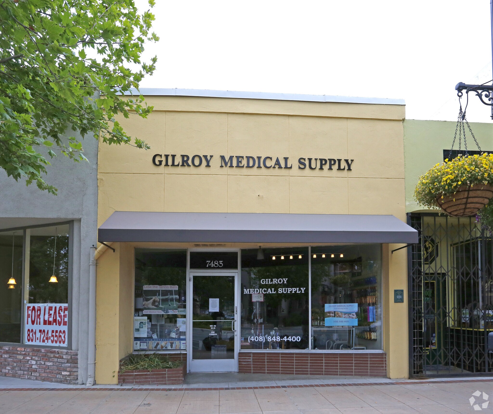 7483 Monterey St, Gilroy, CA for sale Primary Photo- Image 1 of 1