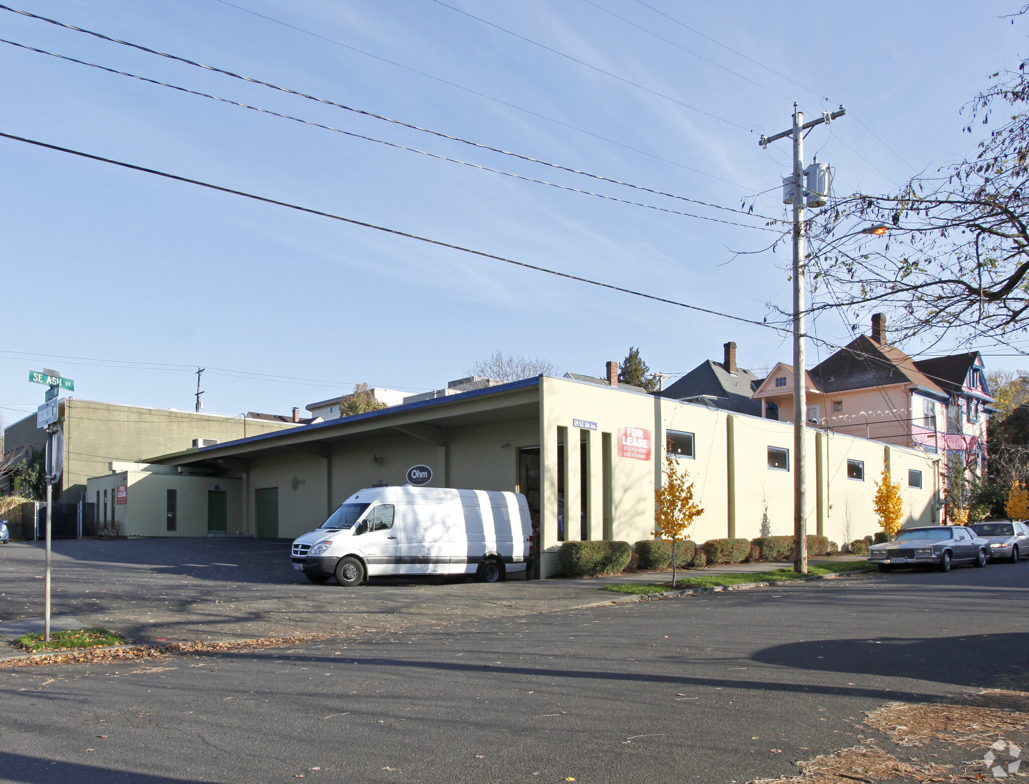 124 SE 11th Ave, Portland, OR for lease Primary Photo- Image 1 of 4