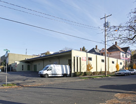 124 SE 11th Ave, Portland OR - Warehouse