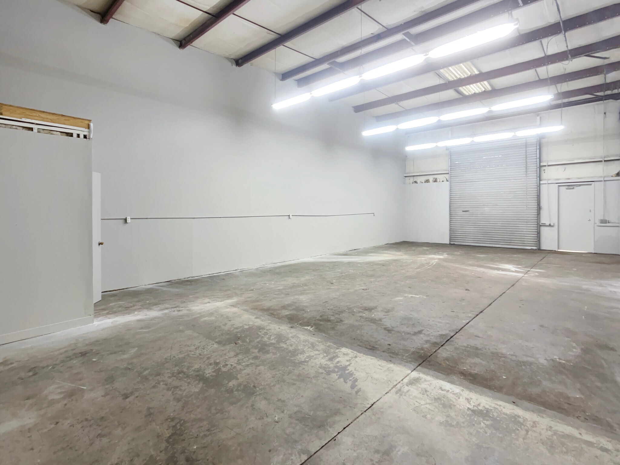 2565 Government Blvd, Mobile, AL for lease Interior Photo- Image 1 of 4