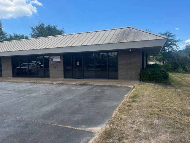 2 Inwood Cir, Little Rock, AR for lease - Building Photo - Image 2 of 17