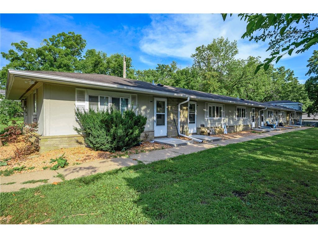 24530 Smithtown Rd, Excelsior, MN for sale Building Photo- Image 1 of 1