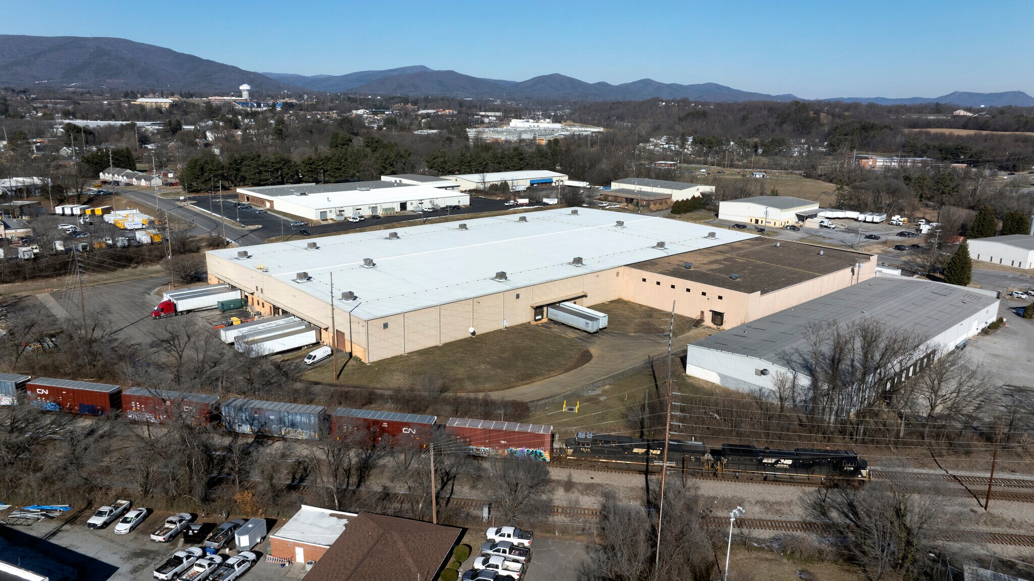 1100 Intervale Dr, Salem, VA for sale Building Photo- Image 1 of 1